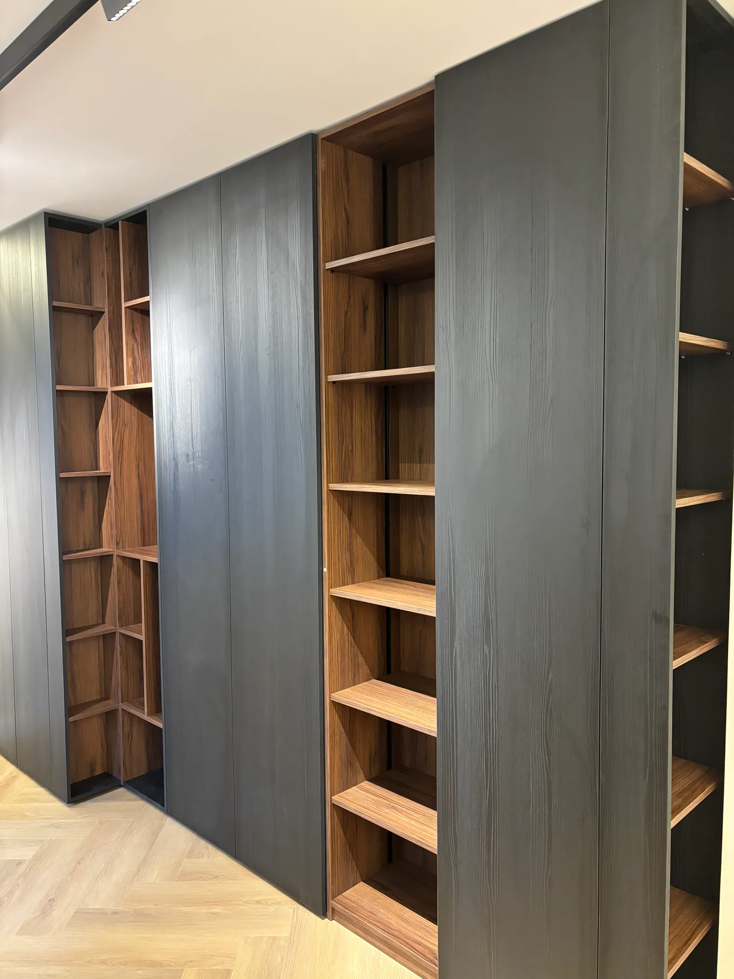 Dressing SEBMOB — proiect 4