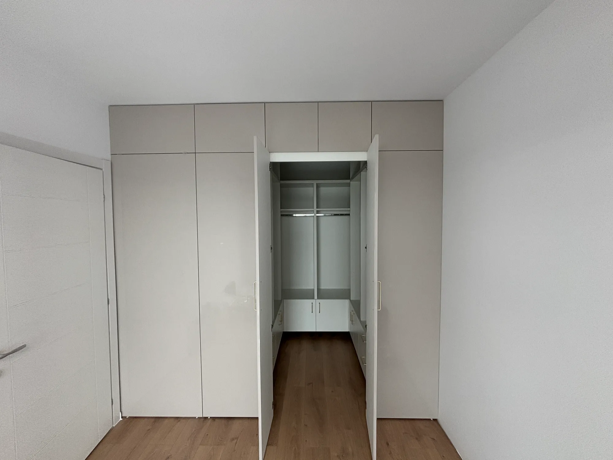 Dressing SEBMOB — proiect 18